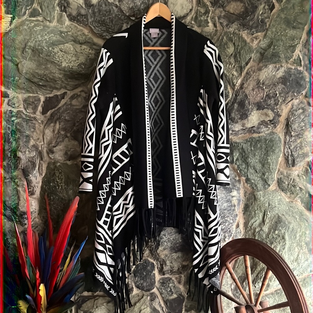 Chicos size 1 Black and white tasseled cardigan